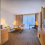 Отель Grand Nosalowy Dwor 4*