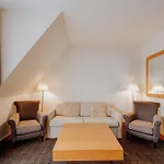 Hotel Grand Nosalowy Dwór