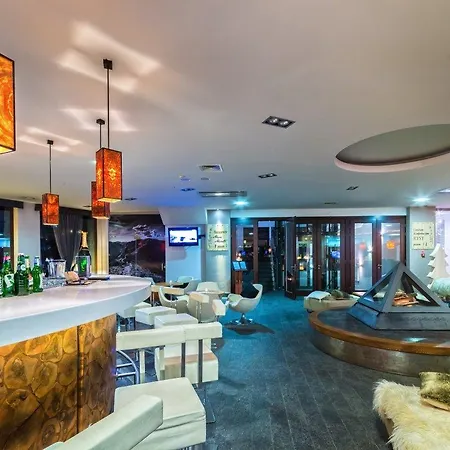 诺萨洛维庭院大酒店 扎科帕内