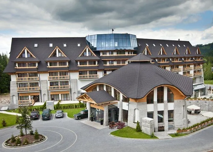 Szálloda Grand Nosalowy Dwor 4*