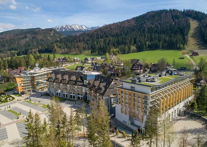 Hotel Grand Nosalowy Dwor 4*